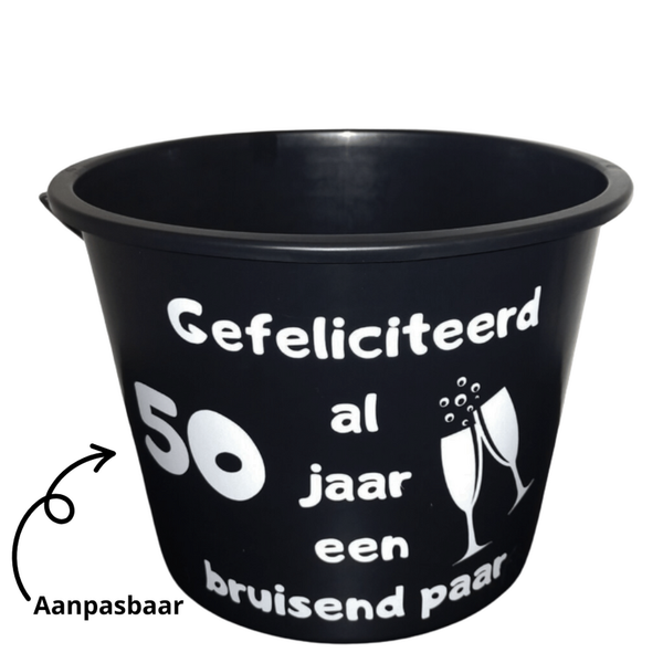 Het Perfecte 50 Jaar Getrouwd Cadeau: Unieke Geschenkideeën voor een Gouden Huwelijksjubileum post thumbnail image